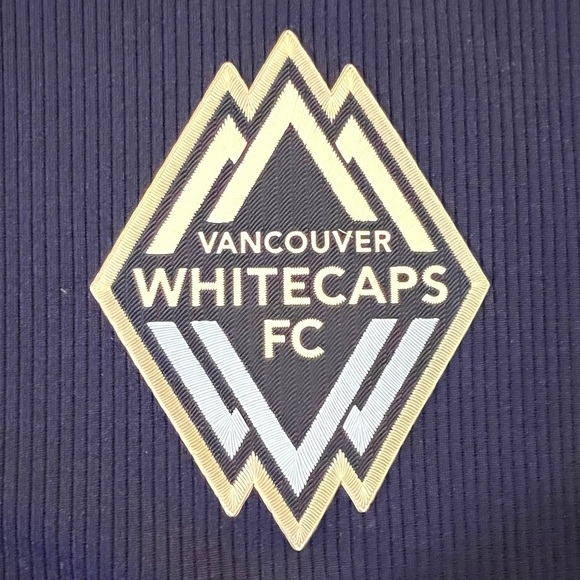 Adidas Vancouver Whitecaps FC 2022 The Hoop x This City Replica Blank Jersey XXL - Picture 5 of 9
